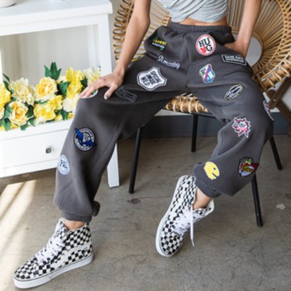 Patches sweatpants - Picture 1 of 3